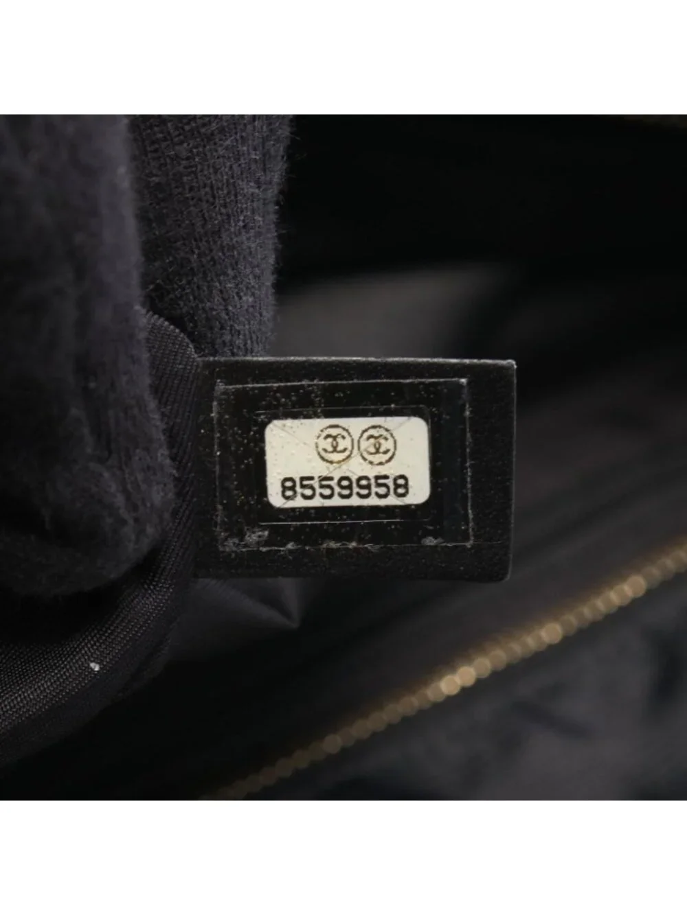 Chanel Tote New Travel Line GM Black Leather GM